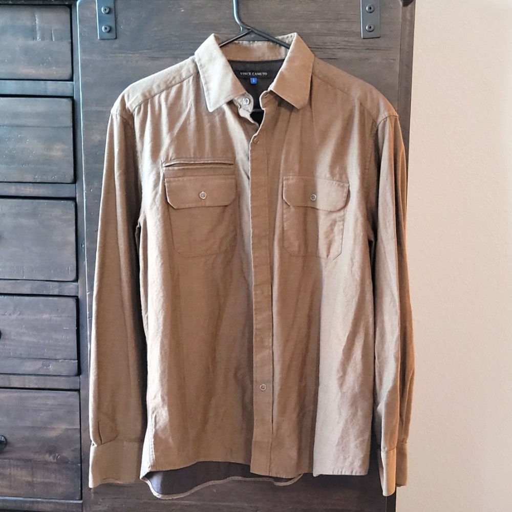 Vince Camuto button down shirt Large